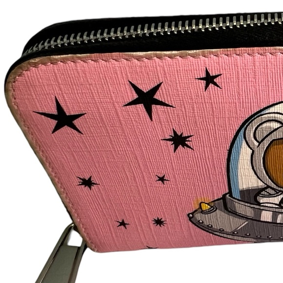 Moschino Pink Space Bear Wallet - Picture 16 of 17